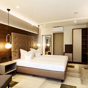 Hotel Goldene Rose ***